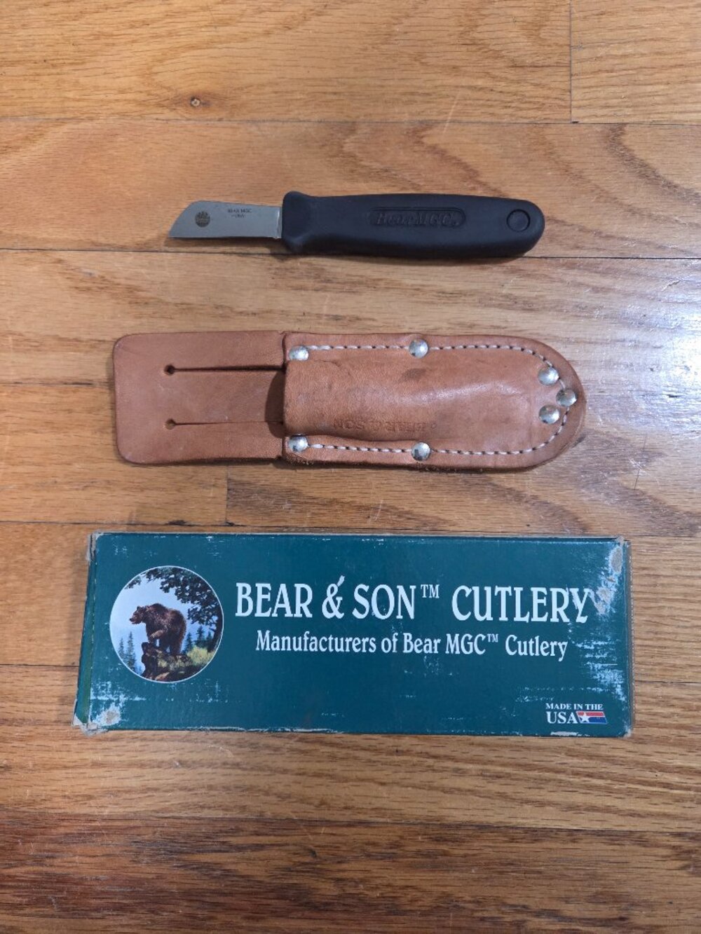 Bear & Son Cutlery PK486 Cushioned Grip Electrician Splicer 6" Knife
